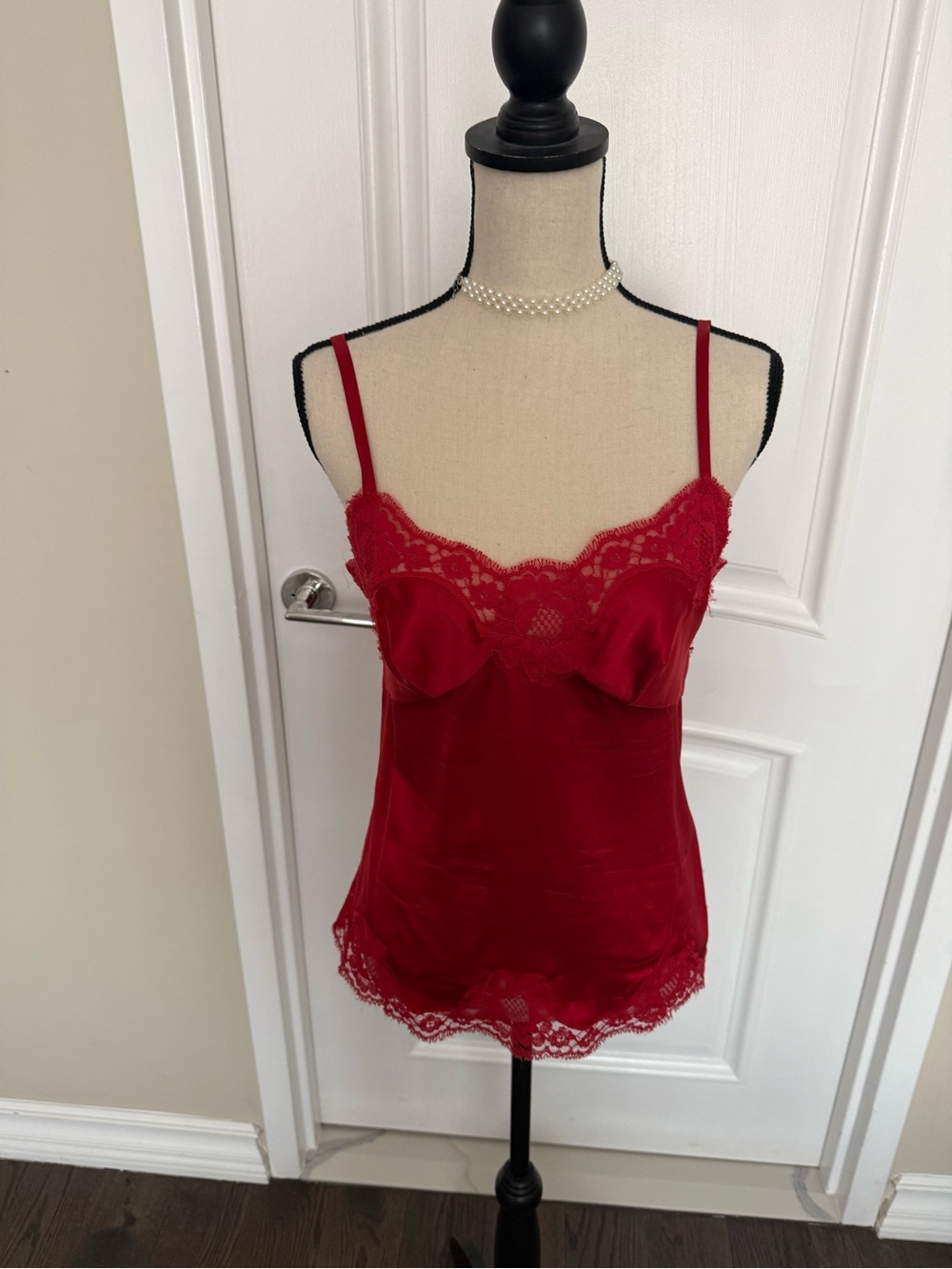 Dolce Gabbana Red Lace Sleeveless Cocktail Dress Top , size 42 or M - Picture 6 of 8